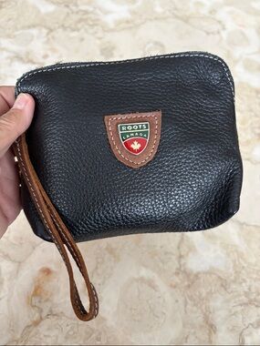Roots Leather Zippered Pouch Wristlet